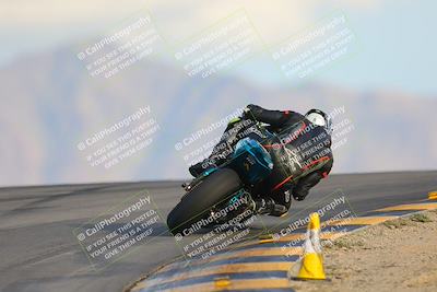 media/Nov-16-2023-Racers Edge (Thu) [[bcabf825d4]]/2-A Group/9Session 7 (Turn 12 Backside)/